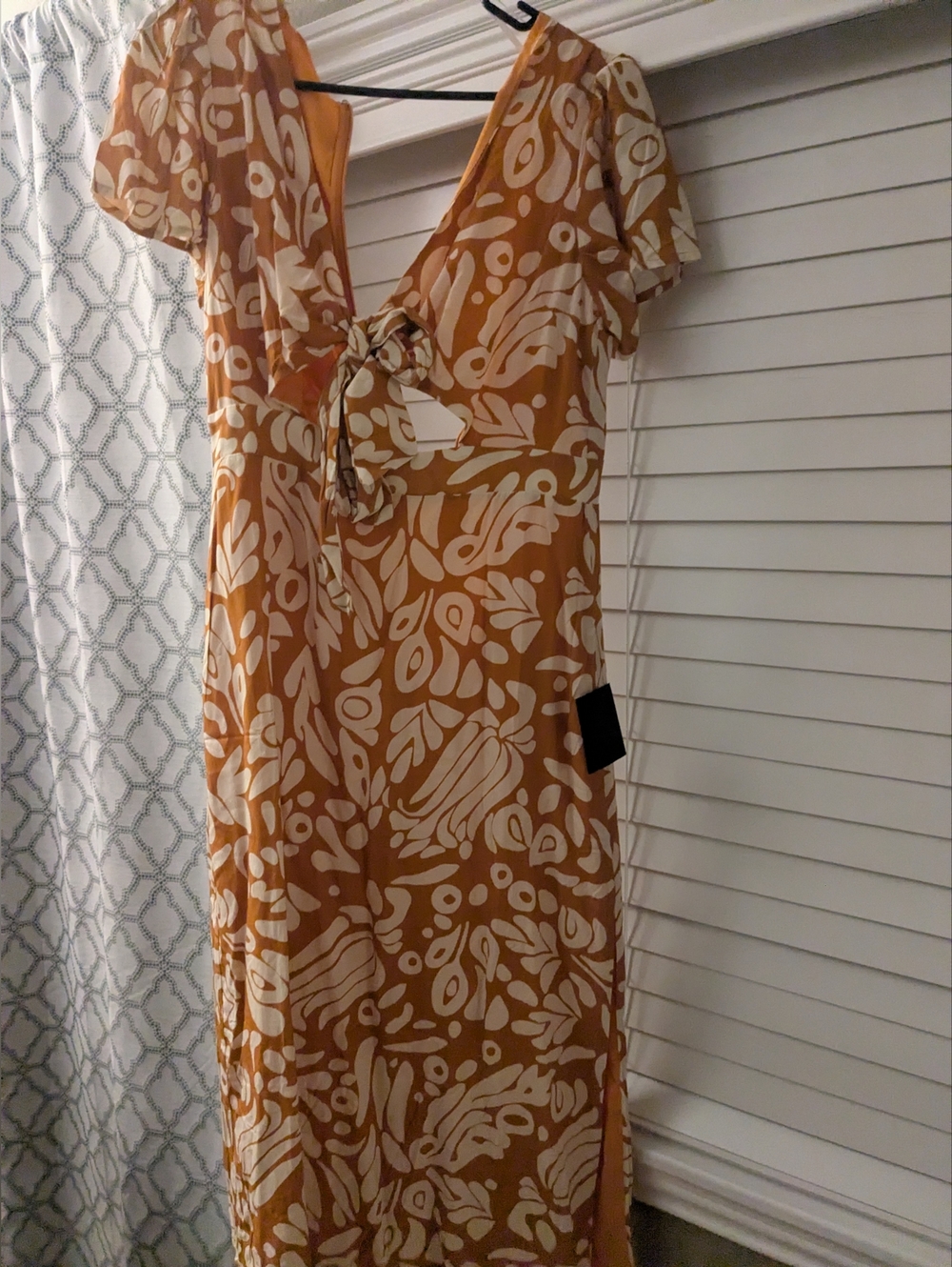 Lulus Orange & White Floral Tie-Front Midi Dress - Picture 2 of 3